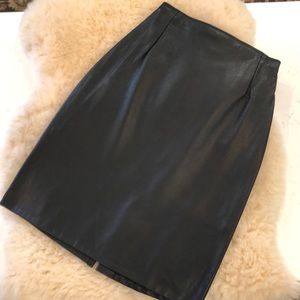VTG Firenze Black Lined Leather Supple Pencil Skirt w/ Slit Women’s Sz 6